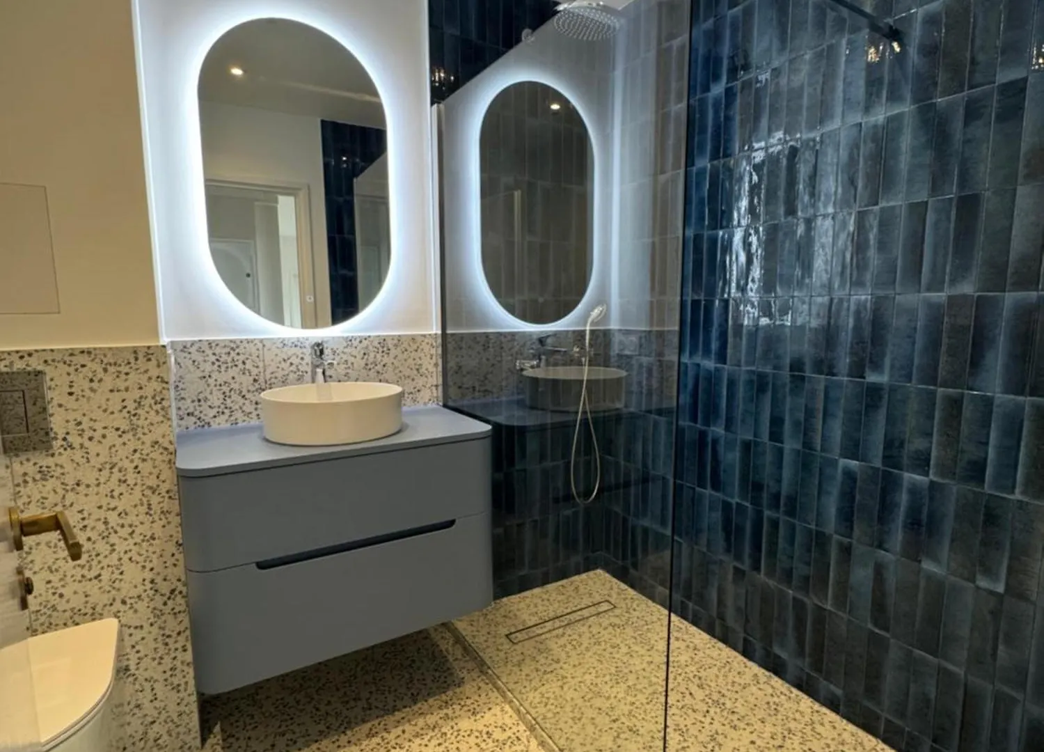 #301- Heart Of Vieil Antibes - Place Nationale-High-End Newly Renovated & Furnished Appartment France