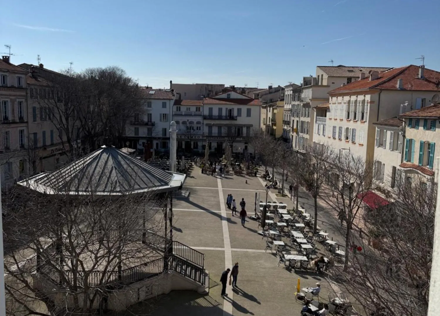 Apartment #301- Heart Of Vieil Antibes - Place Nationale-High-End Newly Renovated & Furnished Appartment France