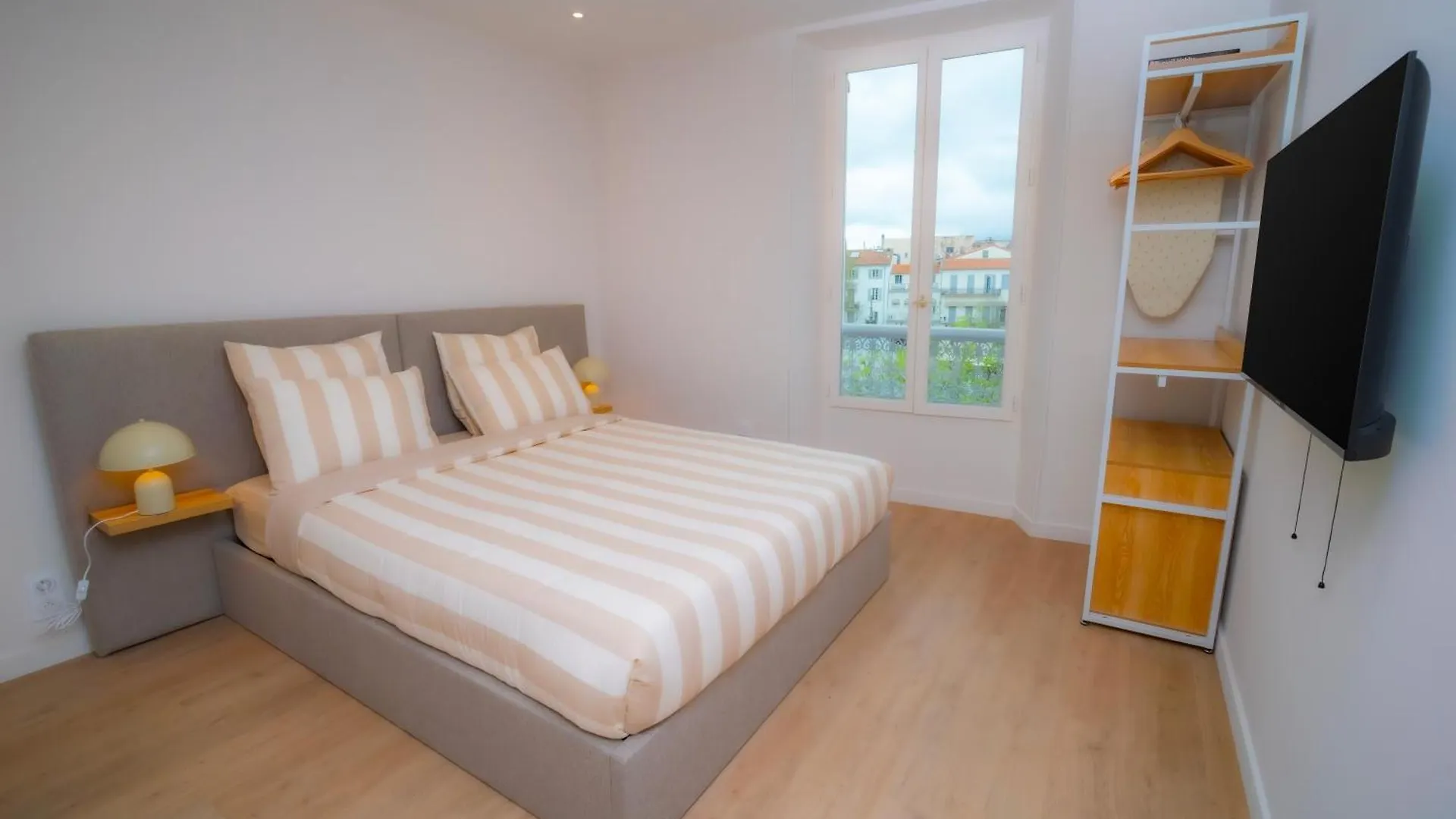 #301- Heart Of Vieil Antibes - Place Nationale-High-End Newly Renovated & Furnished Appartment